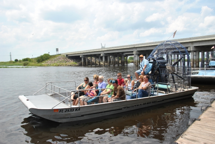 Lone Cabbage Airboats